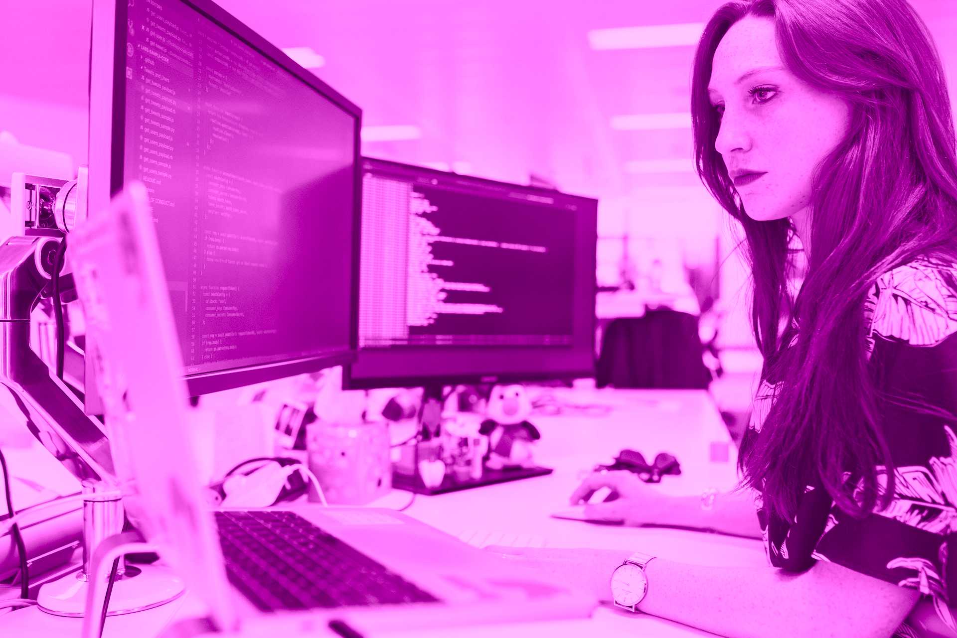 Ridaly Utilidad de trabajar con una firma de creación de sitios web Utilidad de trabajar con una firma de creación de sitios web